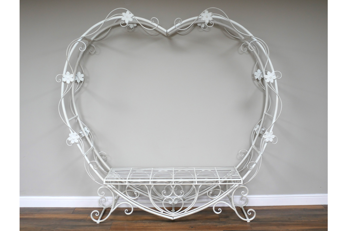 LOVE HEART GARDEN BENCH