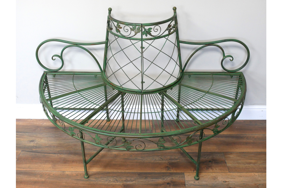 OAKLEY TREE BENCH