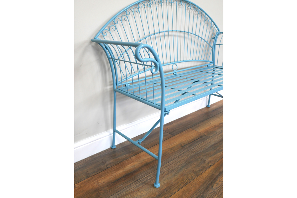 BLUE CRETE BENCH