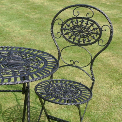 Ironbridge Black Tea for Two Cast Iron Garden Set