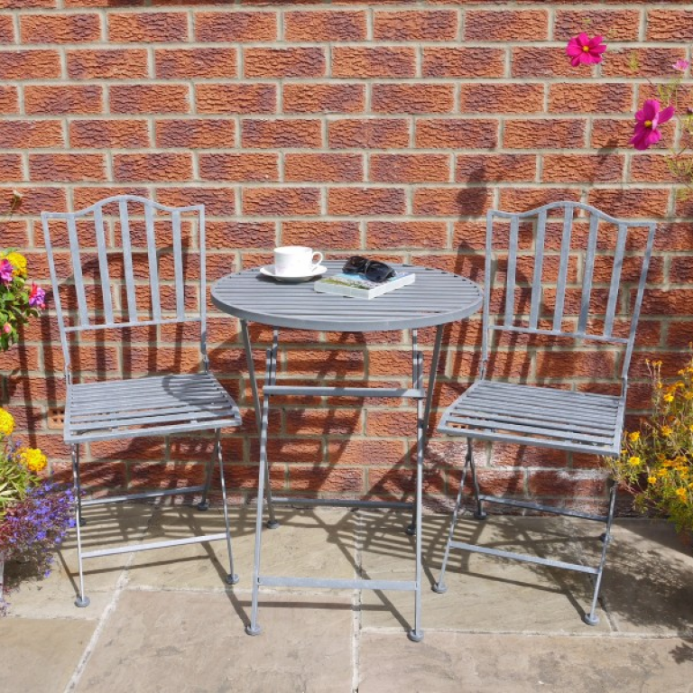 'Avebury' Garden Bistro Set Table & Two Chairs