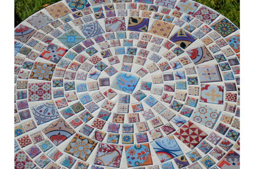'Bloxham' Mosaic Decoration Cast Iron Garden Table & 2 Chairs