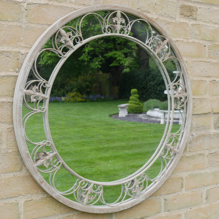 A Decorative Circular Garden Wall Mirror